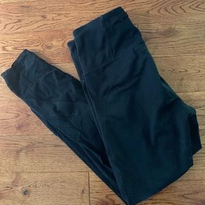 Athleta 7/8 leggings with mesh side panels